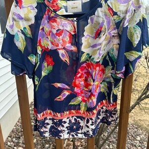 Maeve Blue and Pink Graphic Short Sleeve Blouse